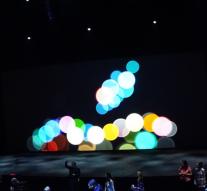 Apple dumps supplier graphics'