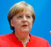 More countries agree with Merkel on migration