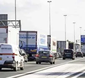 Avoid Utrecht Region on Sunday due to A2 Closure, Rijkswaterstaat Advises