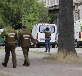 Dozens of Chilean Students Injured by Molotov Cocktails