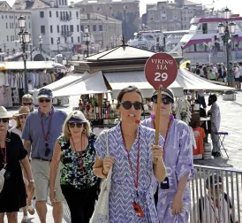 First Results of Venice Entrance Fee Disappointing: 'Only More Tourists, Failure Established'