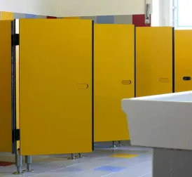 Man arrested after abusing children in school toilets in German city near Venlo