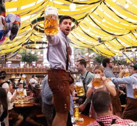 Oktoberfest Attracts 6.7 Million Visitors Drinking 7 Million Liters of Beer