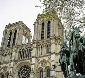 Possible Entrance Fee for Notre-Dame in Paris Proposed Outside of Church Service