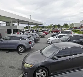 Tankstations in Florida zonder brandstof tijdens evacuaties voor orkaan van vijfde categorie