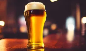 British Scientists Suggest Using Smaller Beer Glasses, Facing Resistance