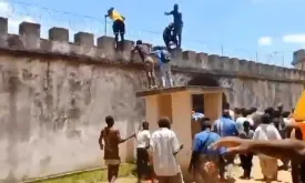 Massive Prison Break in Mozambique - Chaos Ensues After Escape of 6,000 Inmates