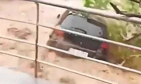 Severe Weather Hits Gran Canaria and Tenerife: Cars Dragged Into Sea, Tourists Advised to Stay Indoors