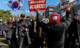 Supporters of South Korean President Attempt to Prevent Arrest