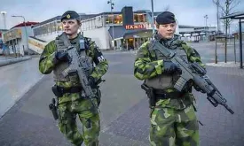 Sweden and Finland urge citizens to prepare for possible war