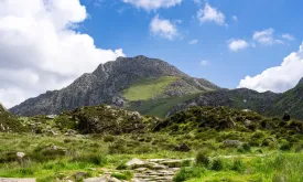 Tragic Accident Claims Life of 28-Year-Old Woman During Mountain Climbing in Snowdonia National Park