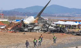 Witnesses heard explosions before plane crash in South Korea