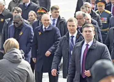 Alarm among Putin's Security Guards: 'Russian President is Pathologically Fearful for His Life'