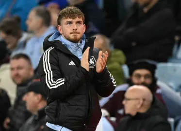 Aston Villa in Talks with Liverpool Loanee Harvey Elliott