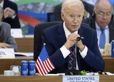 Biden Approves Antipersonnel Mines for Ukraine After Previous Decision on Missiles