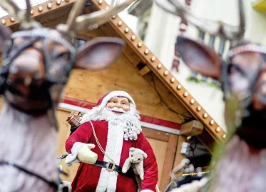 Man Arrested for Threatening Christmas Market in German City of Bremerhaven in TikTok Video