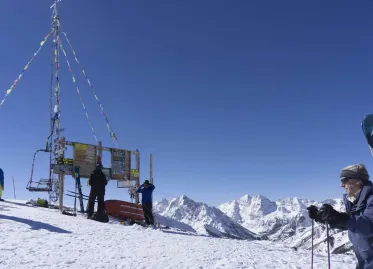 Ski Lift Accident in Colorado: Over 170 People Evacuated