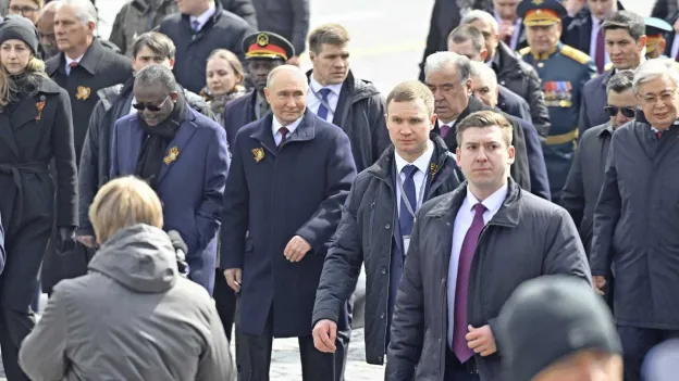 Alarm among Putin's Security Guards: 'Russian President is Pathologically Fearful for His Life'