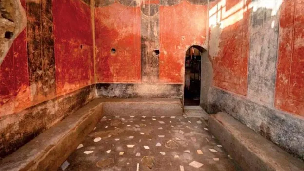 Ancient Spa Complex Unearthed in Pompeii