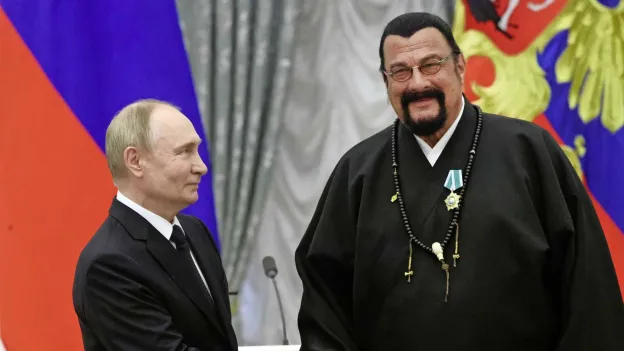 Film Actor Steven Seagal Expresses Loyalty to Vladimir Putin in New Documentary