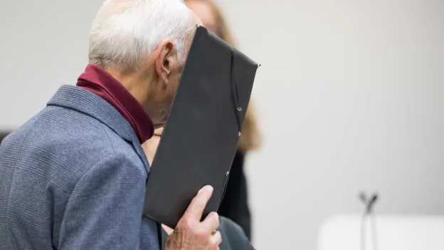 Former Stasi Officer (80) Sentenced to Ten Years in Prison for 1974 Murder