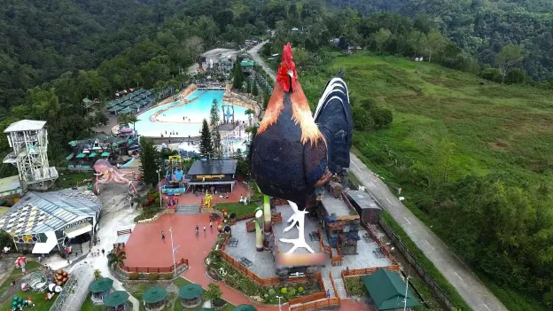 Giant Rooster-Shaped Building in the Philippines Recognized as the World's Largest