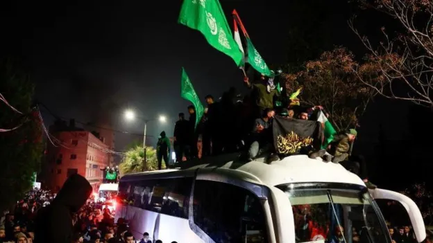 Hamas to Release 4 More Hostages in Exchange for Prisoners