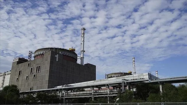 High Decibel Explosions Near Zaporijya Nuclear Power Plant in Ukraine