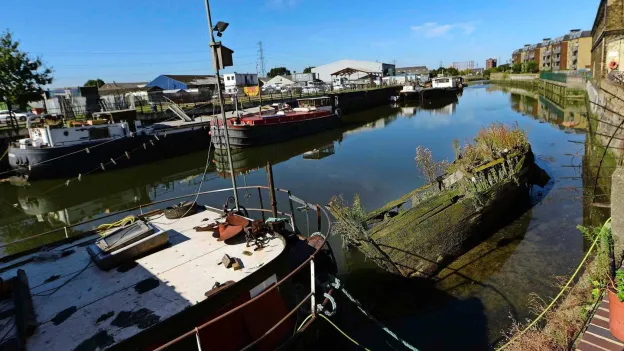 London Suburbs Aspiring to Become 'Barcelona on the Thames'