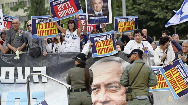 Netanyahu Faces Court in Long-Delayed Corruption Case