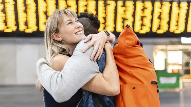 New Zealand Airport Introduces Three-Minute Farewell Rule for Passengers