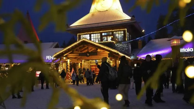 Residents of 'Santa Claus Village' tired of tourists, call for measures in Rovaniemi