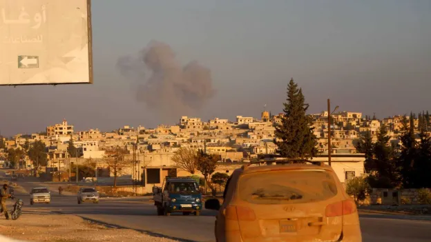 Rusia Intensifies Air Strikes in Syria, Observers Report