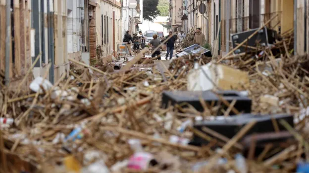 Severe Flooding in Spanish Town of Paiporta Leads to Tragic Loss of Lives