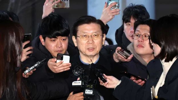 South Korean President's Security Chief Resigns Amid Controversy