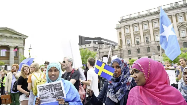 Swedish government tightens asylum rules: 'No longer allowed to stay after rejected application'