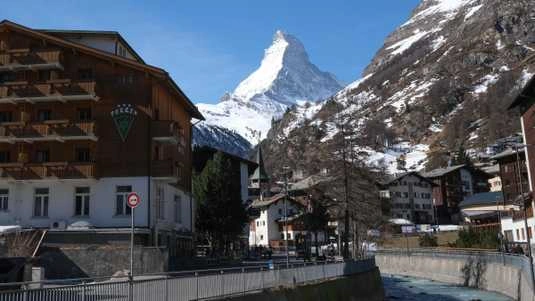 Switzerland and Italy redraw new border around Matterhorn due to melting glaciers