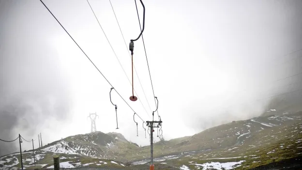 Two Major French Ski Resorts Permanently Closing Due to Lack of Snow